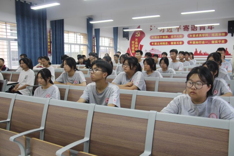 认真领会杨昌文书记讲话精神