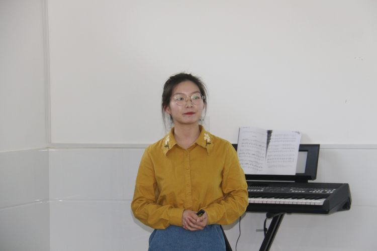 数学组肖雅宁老师